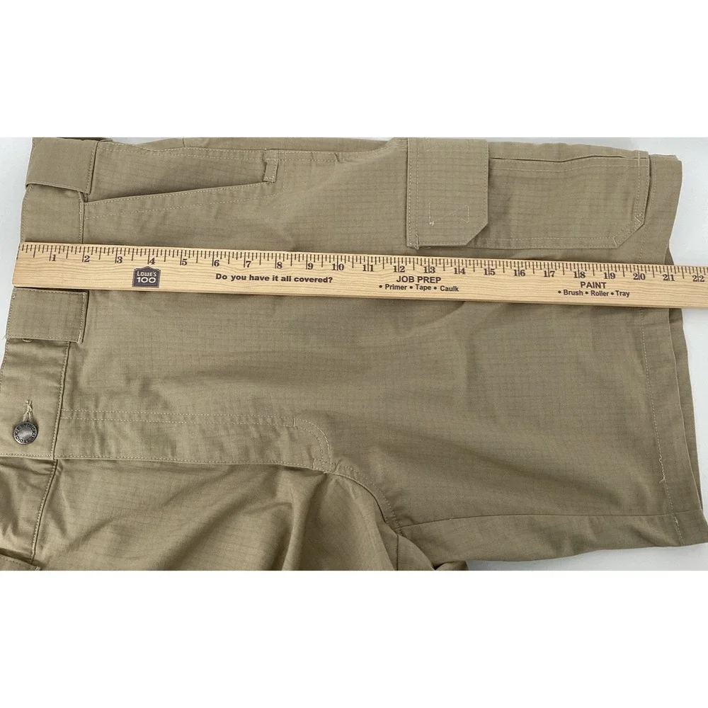 Men's Dickies Ripstop Stretch Tactical Cargo Shorts Khaki Size 38 Hiking